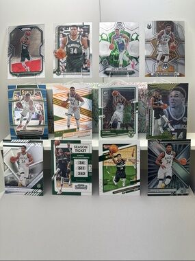 Giannis Antetokounmpo Bucks 12 card lot